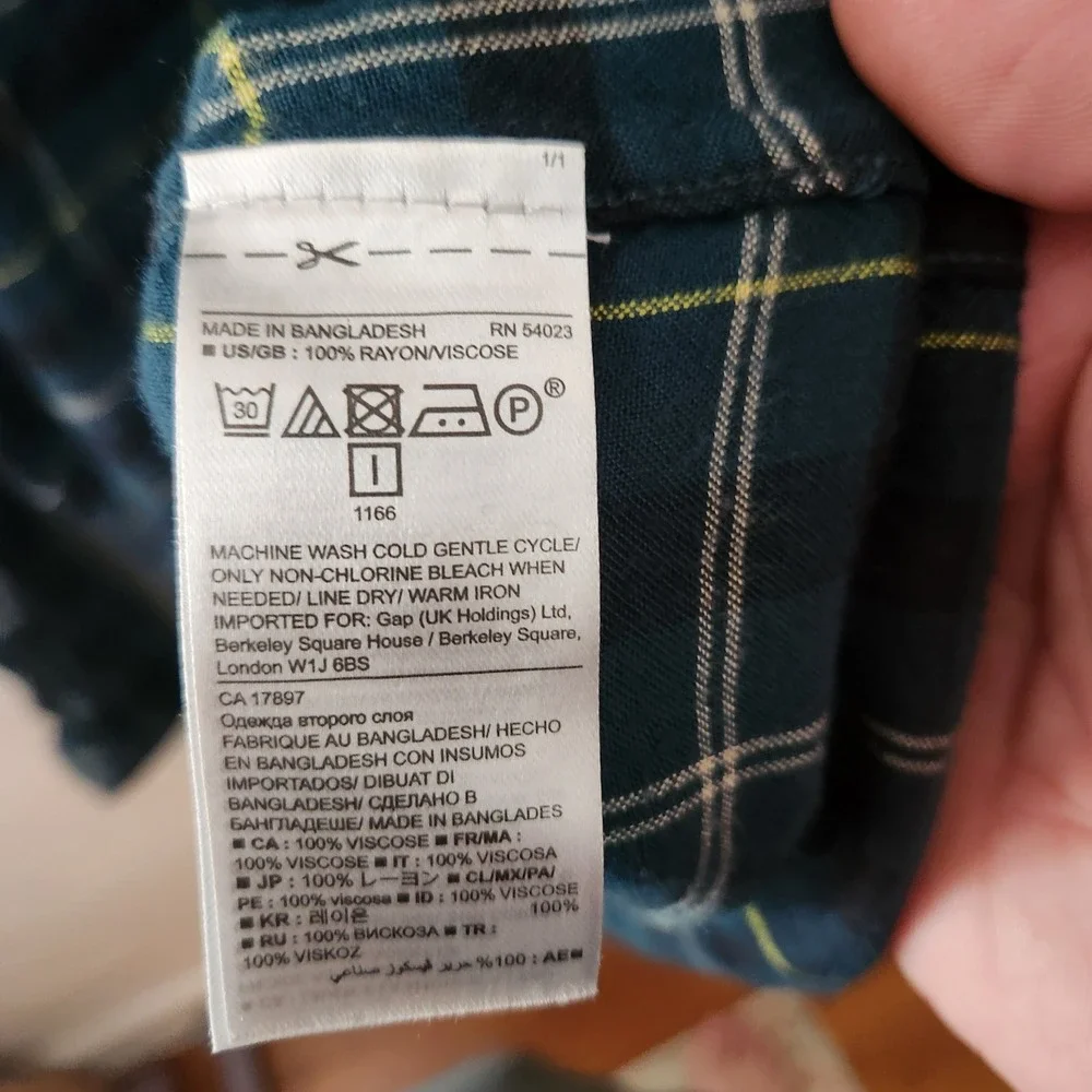 Banana Republic Dillon Shirt XL Green Navy Plaid Rayon Button Down Long Sleeve